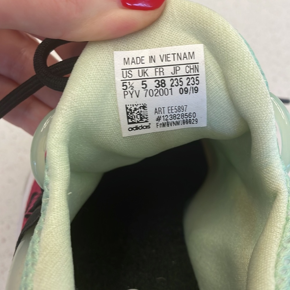 Adidas sneakers - Picture 4 of 7